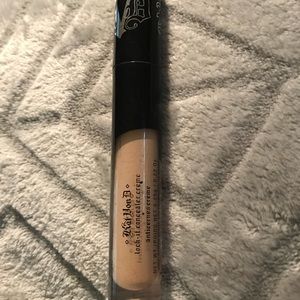 Kat Von D Lock It Concealer